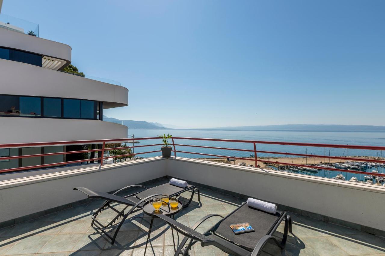 Seaside Penthouse With Hot Tub Sky Living Apartment Split Bagian luar foto