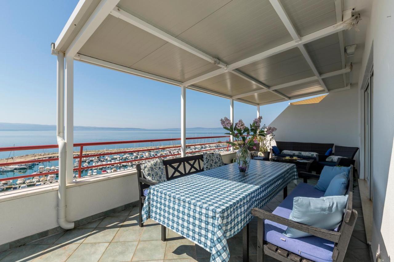 Seaside Penthouse With Hot Tub Sky Living Apartment Split Bagian luar foto